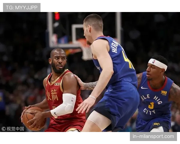 火箭凭借五外阵容破解骑士防守 第三节轰出30比17攻击波